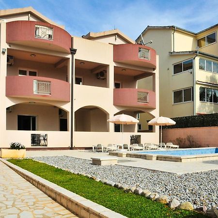 Apartmani Bulajic Tivat Exteriör bild
