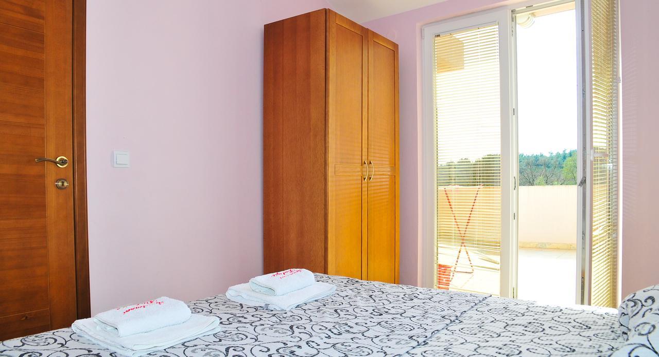 Apartmani Bulajic Tivat Exteriör bild