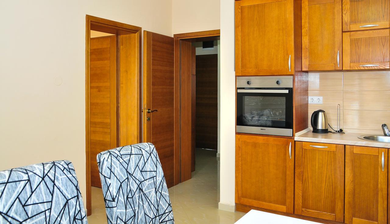 Apartmani Bulajic Tivat Exteriör bild