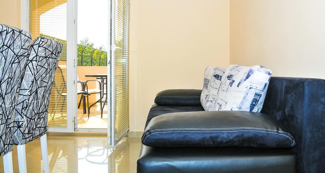 Apartmani Bulajic Tivat Exteriör bild