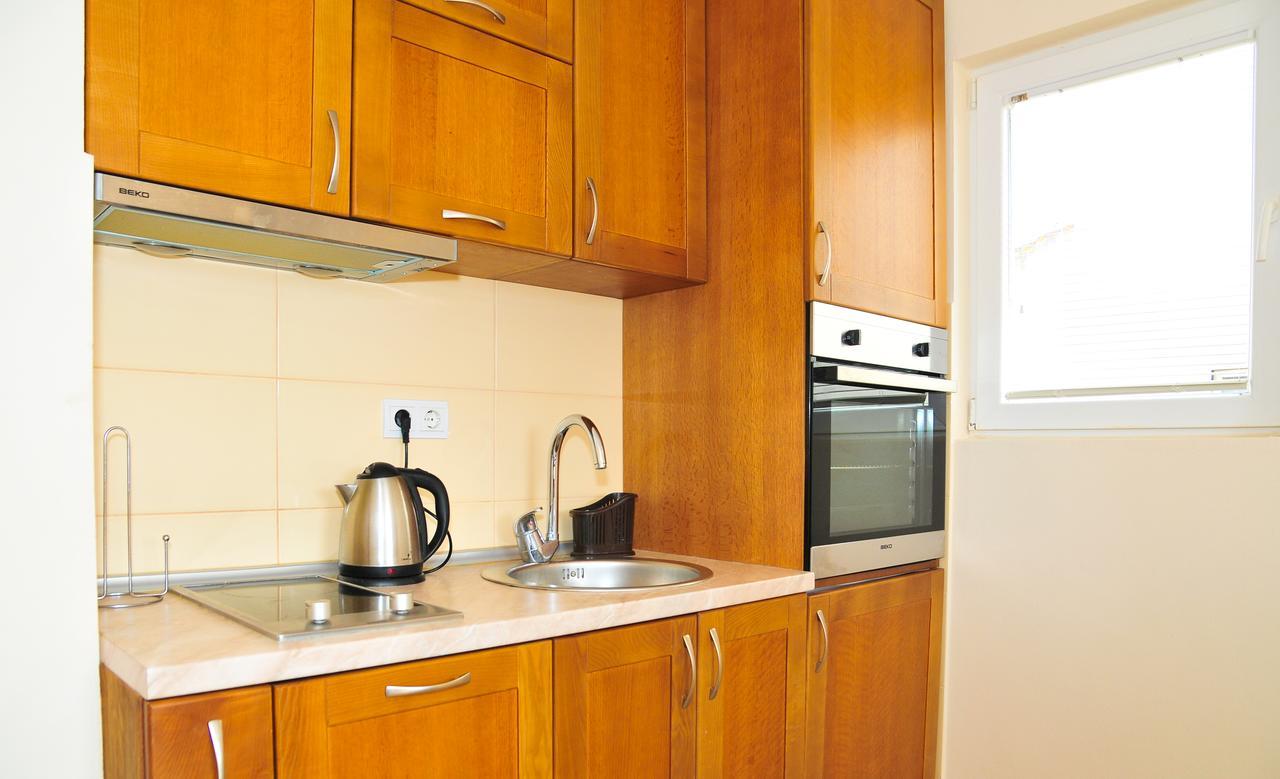 Apartmani Bulajic Tivat Exteriör bild